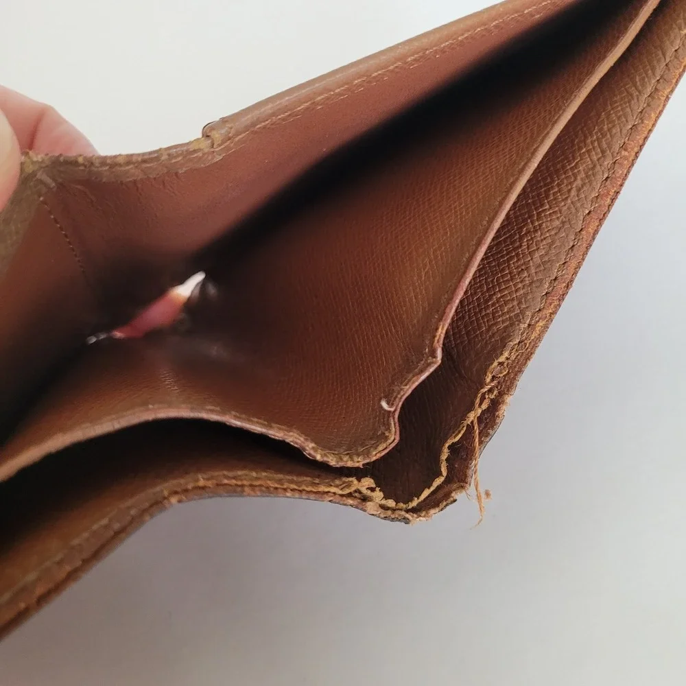 Louis Vuitton Monogram Bifold Wallet Brown Canvas CA0038 Made in Spain Men Women